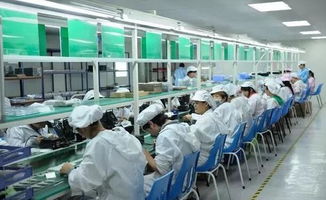 智能浪潮下的藍領之路 工廠工人如何應對自動化轉(zhuǎn)型與職業(yè)中介的新角色